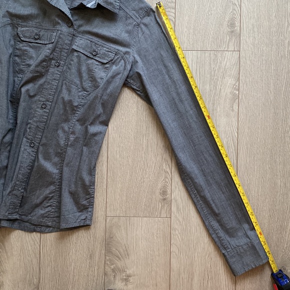 Arc’teryx long sleeve button up with stretch - Picture 3 of 8